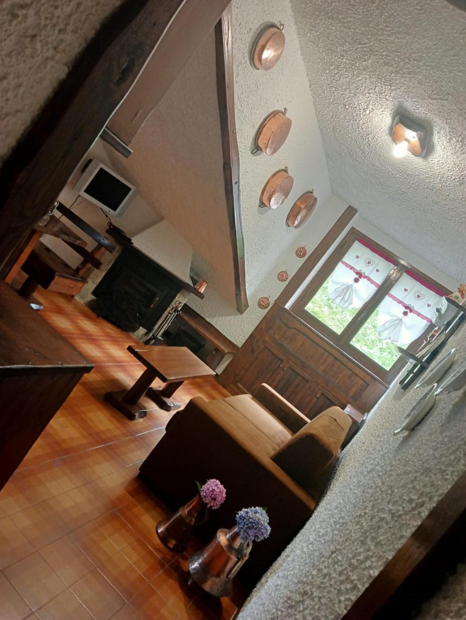 Miroglio Tosa Inn מראה חיצוני תמונה